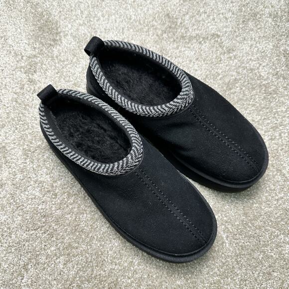 UGG Kookaburra Platform Moccasin Slippers Sheepskin Black 10 - Picture 1 of 12